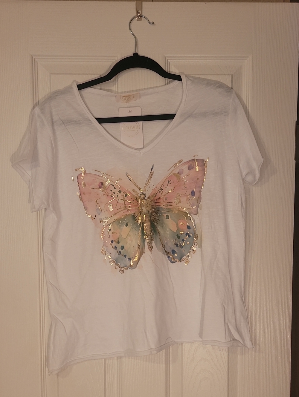 Loowie White Butterfly Graphic V-Neck Women's Tee